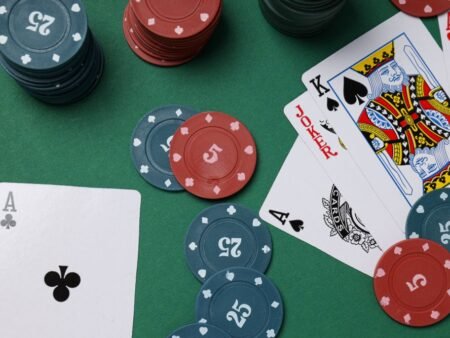 Seven Card Stud vs Texas Hold’em – Which Is Better?