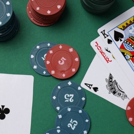 Seven Card Stud vs Texas Hold’em – Which Is Better?