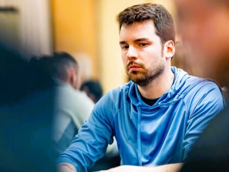 Steven Tabb Leads Day 1 of $1,200 New England Poker Championship, Eyes Redemption