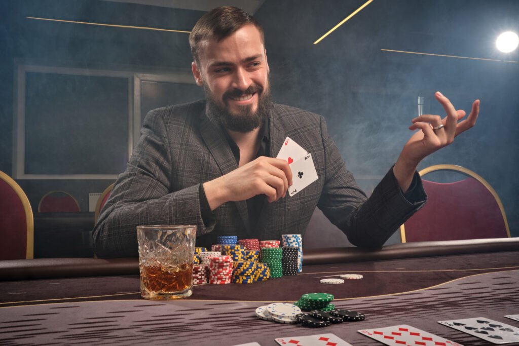 How to Improve Your Poker Game: A Complete Guide to Reviewing Your Sessions