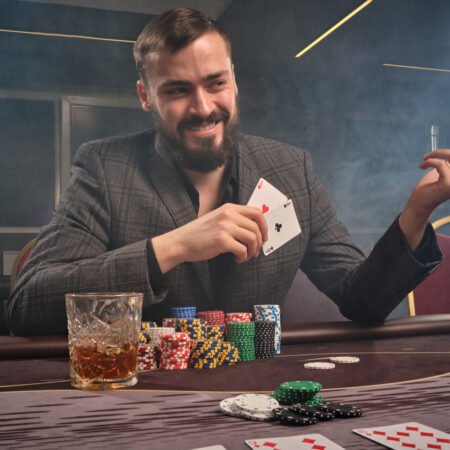 How to Improve Your Poker Game: A Complete Guide to Reviewing Your Sessions