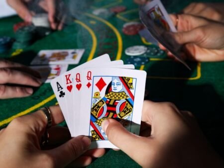 Mastering the Art of Patience in Poker Tournaments