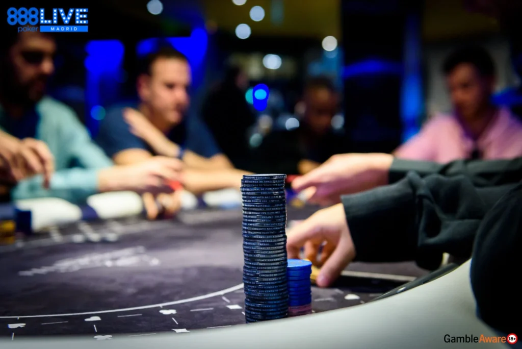 Mastering Aggressive Poker Strategy: Timing Your Moves Like a Pro
