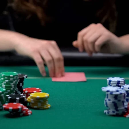 The Complete Online Poker Tournament Strategy Guide