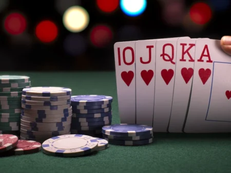 How Professional Players Win More Online Poker Tournaments in 2026