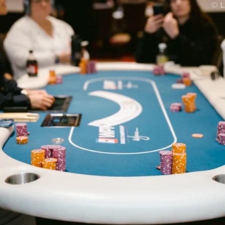 The Ultimate Beginner Checklist for Playing Poker in 2026