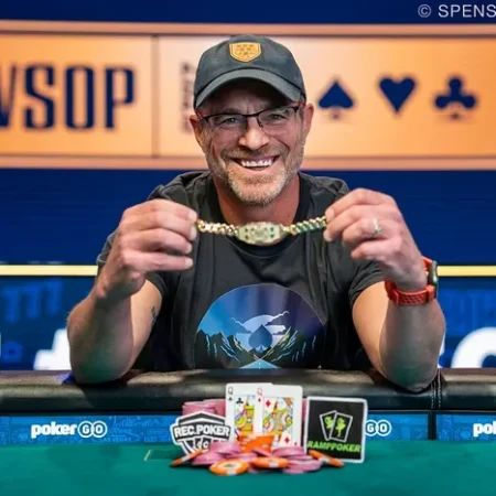 What Is the Best Starting Hand Strategy for the WSOP 2026 Main Event
