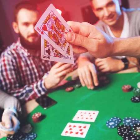 10 Poker Strategies to Take Your Game From Beginner to Winner