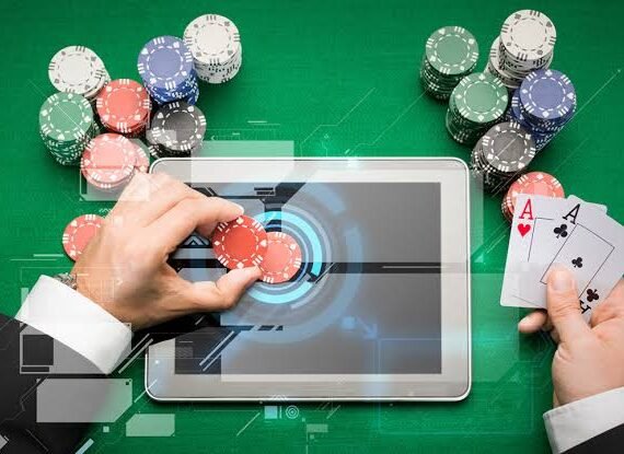 How AI Is Changing Poker Study in 2026: Solvers, Coaches & Calculators