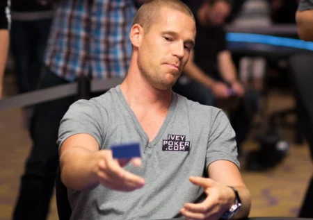 PATRIK ANTONIUS