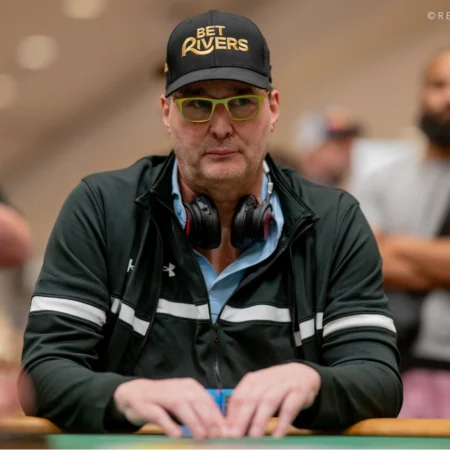 Doubters’ Aren’t Deterring Phil Hellmuth From His Lofty Bracelet Goal