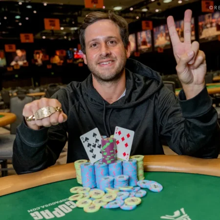 Darren Rabinowitz Denies Phil Hellmuth’s 18th Bracelet, Wins WSOP Gold #2