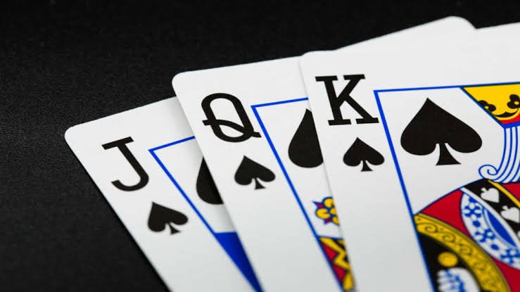 3 Card Poker Strategy: The Q-6-4 Rule Explained (2026 Guide)