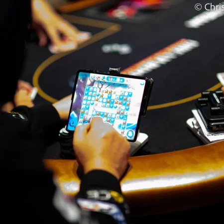 Can Banning Phones at the Poker Table Really Stop Cheating Scandals?