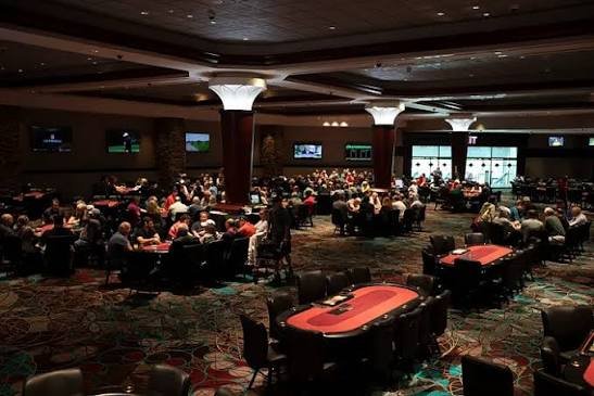 Foxwoods Poker Tournaments & Cash Games: Complete Room Guide (2026)