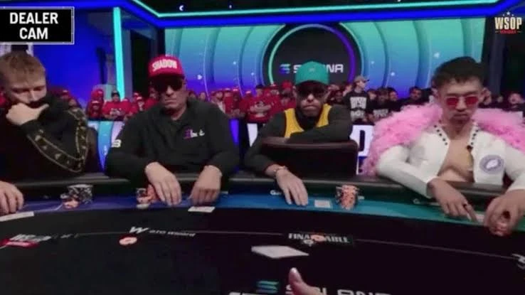 Dealerless Tables, Timing Tells, and a Repeat Champion: This Week in Poker