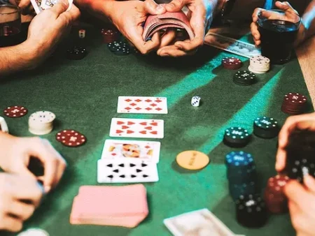 How to Run a Home Poker Tournament: Blinds, Payouts & Chips