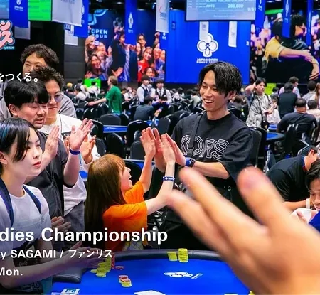 Japan Open Poker Tour Under Fire for Giving 150 Condoms and Lube to Ladies Event Winners