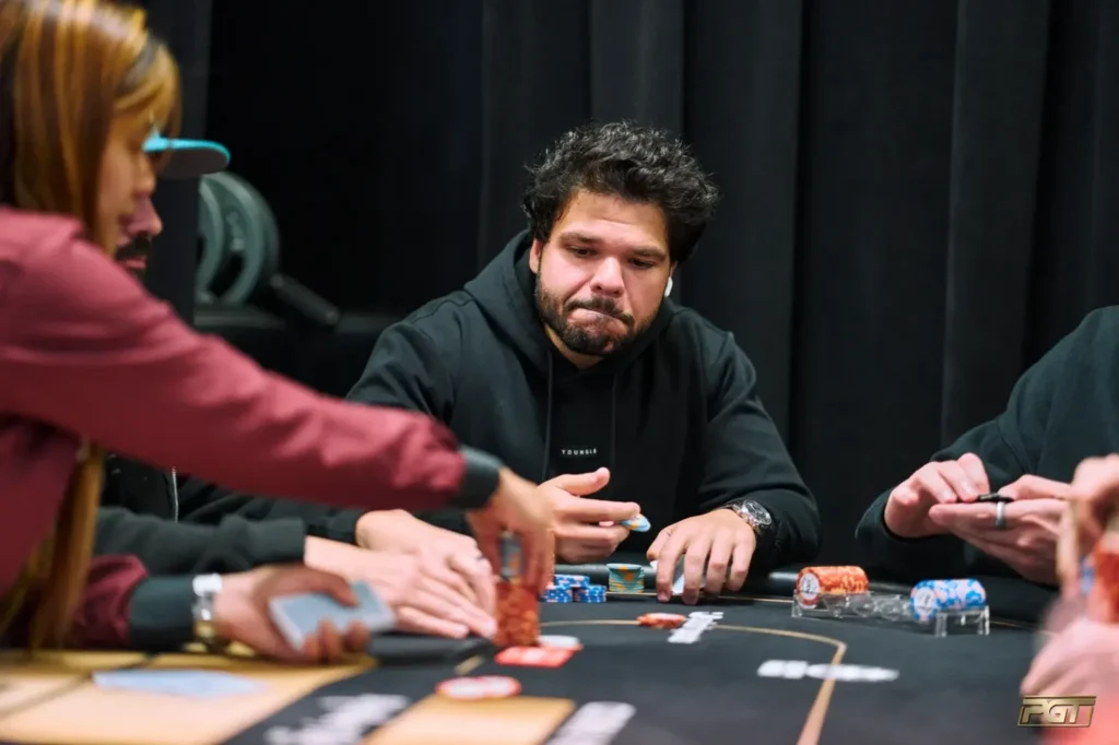 Poker Masters 2026: Michael Rossitto Leads Final Six in $10K Opener at ARIA